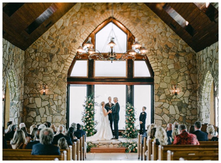 The Cliffs at Glassy Chapel Wedding | Katie & Ben - Almond Leaf Studios